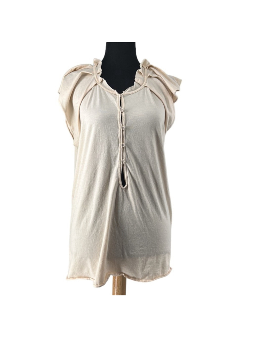 Aritzia Wilfred short sleeve ruffle button detail nude soft sz sm